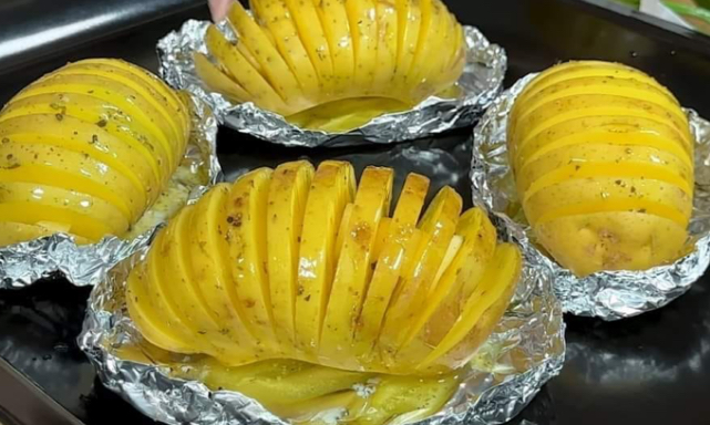 Garlic and Herb Baked Potatoes