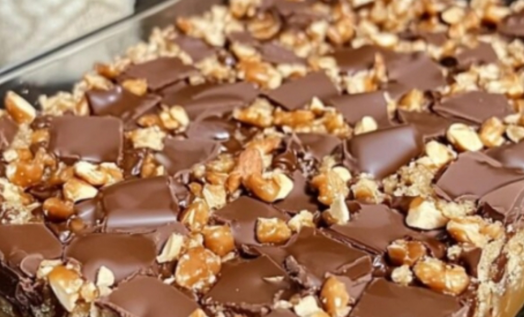 Caramel Chocolate Crunch Bars