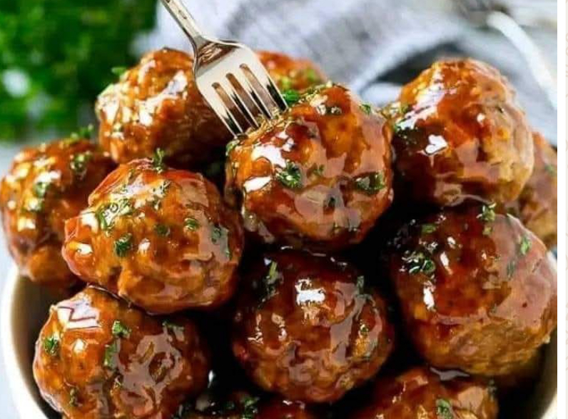 Tangy Sweet and Sour Meatballs