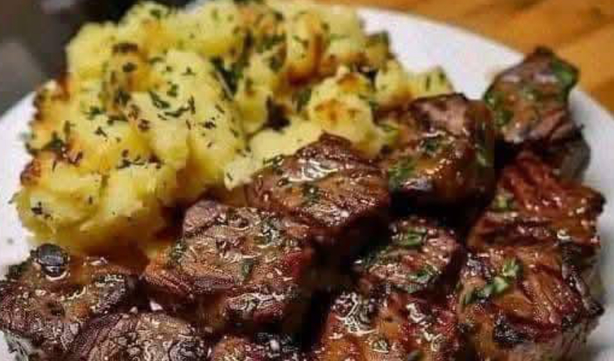 Garlic Butter Steak Bites