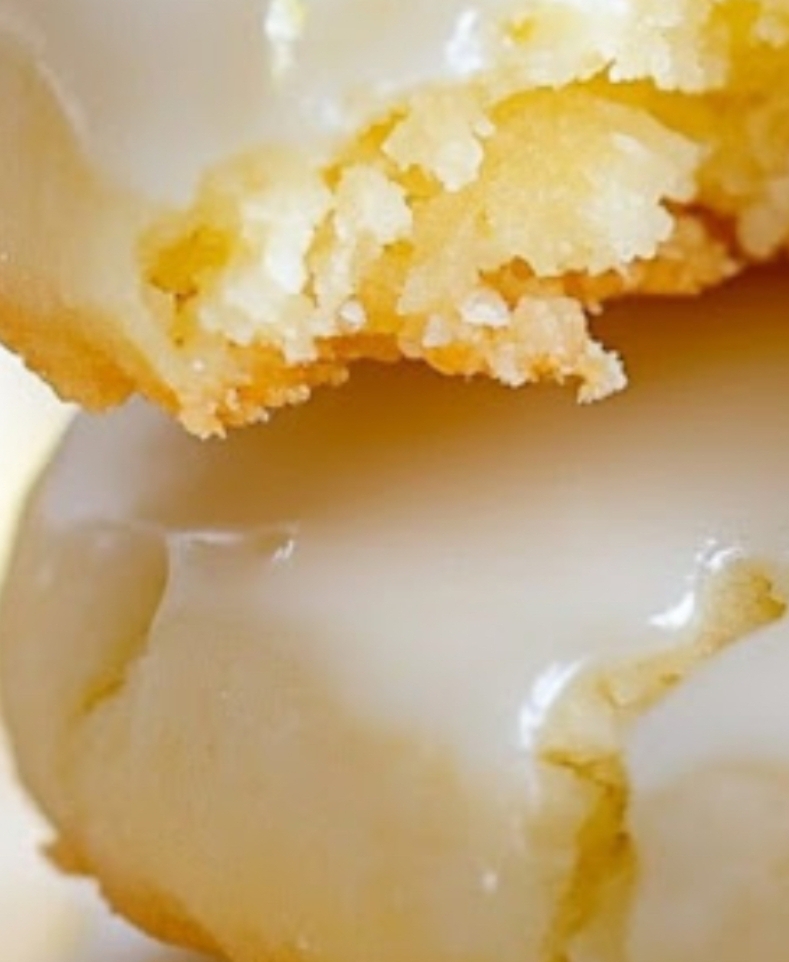 Zesty Lemon Meltaway Cookies