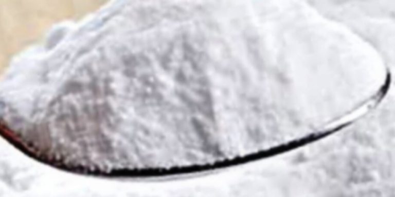 SENIORS: Mix Castor Oil with Baking Soda – Doctors Are Speechless!