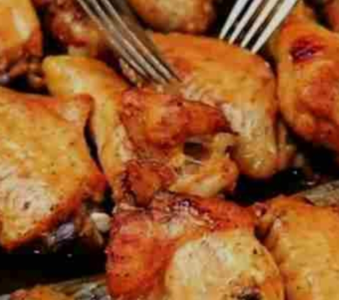 Baked Chicken Wings with Spiced Potatoes